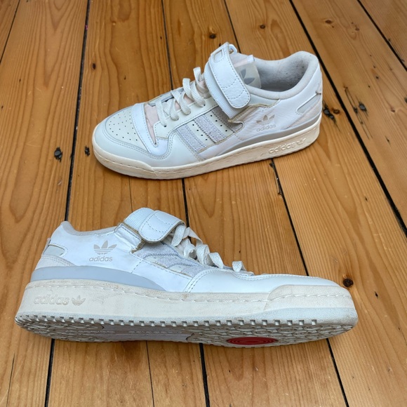 Adidas sneakers male US 9 sneakers - Picture 2 of 2